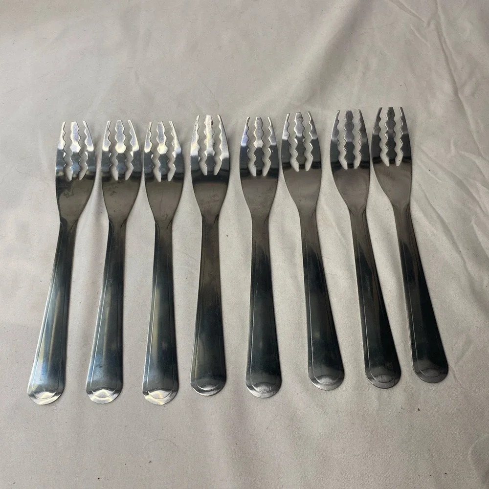 Set Of 8 Unbranded Fruit Forks